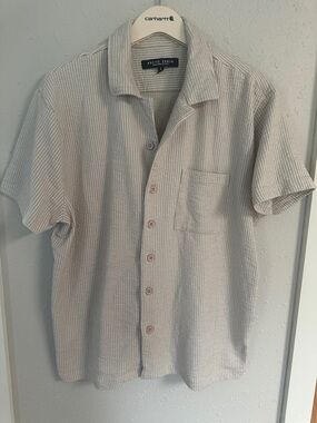 Rustic Souls Men’s Short Sleeve Button-Down Shirt — Light Beige Stripe